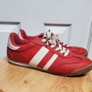 DOLCE VITA RED AND CREAM SLIM SNEAKERS